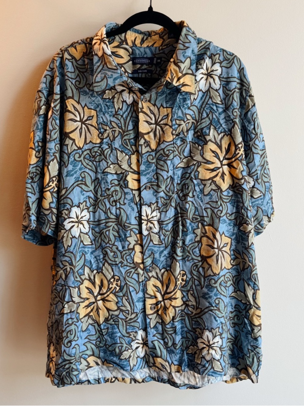 Vintage-Style Blue Hawaiian Floral Camp Shirt XXL Resort Wear Tropical Men’s Top